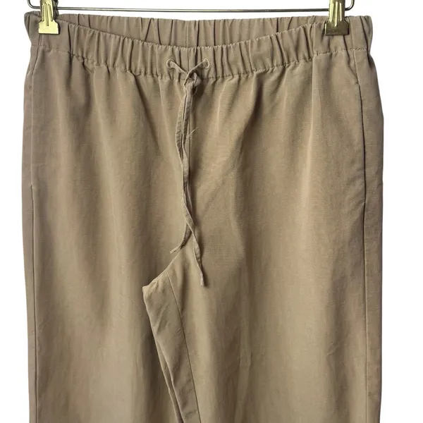 The Group Babaton‎ Drawstring Twill Crop Pants Tan Comfort Capsule Preppy M - Image 3