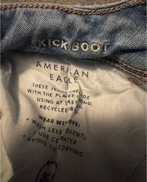 American Eagle Jeans - Image 6