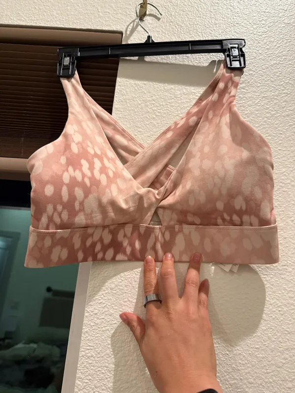 Oasis Fabletics Twist Sports Bra Spotted Doe - Image 5