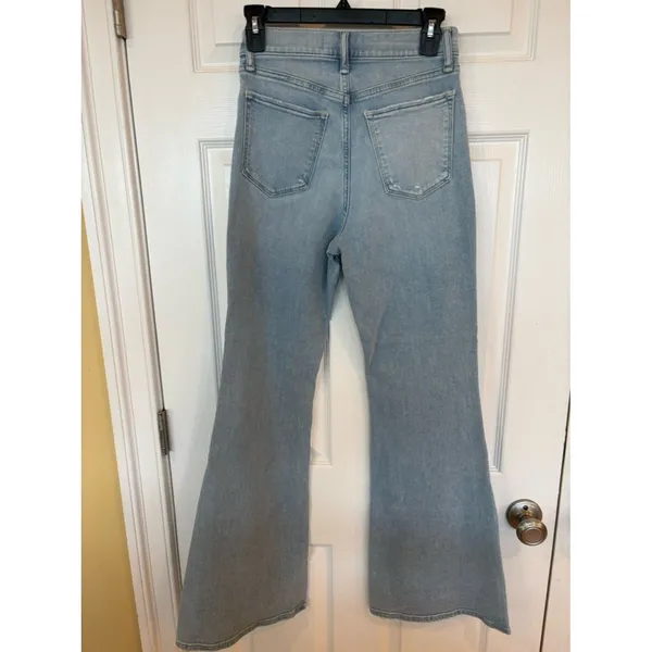 Abercrombie Ultra High Rise Flare Jeans Light Wash Size 27 Regular - Image 3