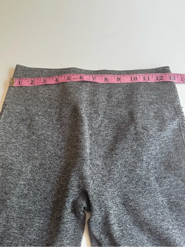 Charlotte Russe Gray High-Rise Seamless Bike Shorts - Image 2