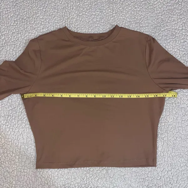 Cropped Long Sleeve Brown Size M - Image 5