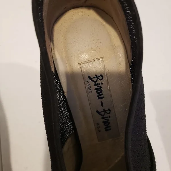 VTG Bisou Bisou Black Pumps Size 6 - Image 7