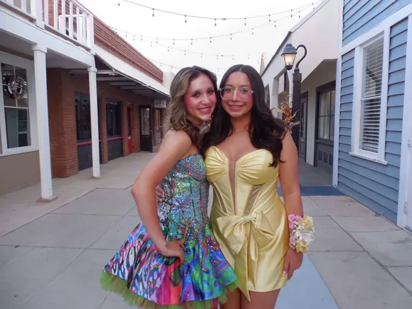 Jovani Beautiful hoco dress multicolor - Image 4