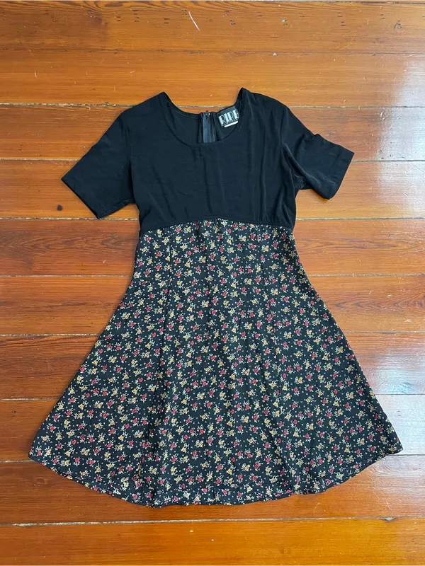 Vintage Y2K 90s RIPE Clothing Ditsy Floral Babydoll Mini Dress USA Sz M 💚🎀 - Image 9