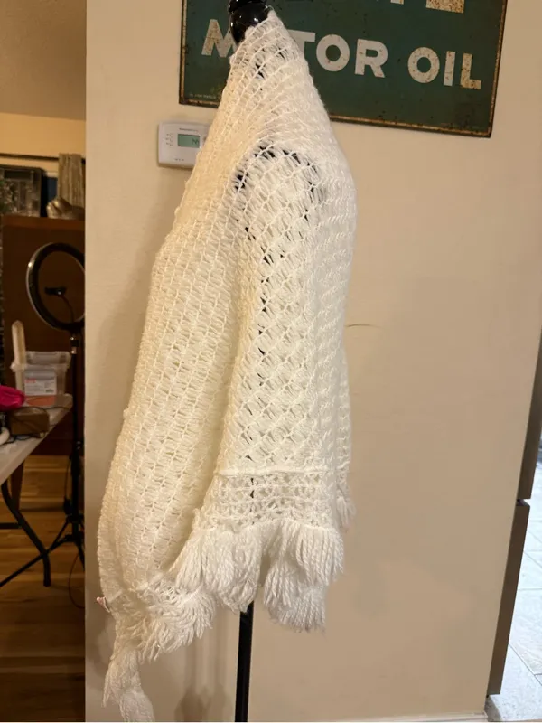 Vintage Acrylic Made In Japan Crochet Open Weave White Poncho Fringe Boho Large - Image 4