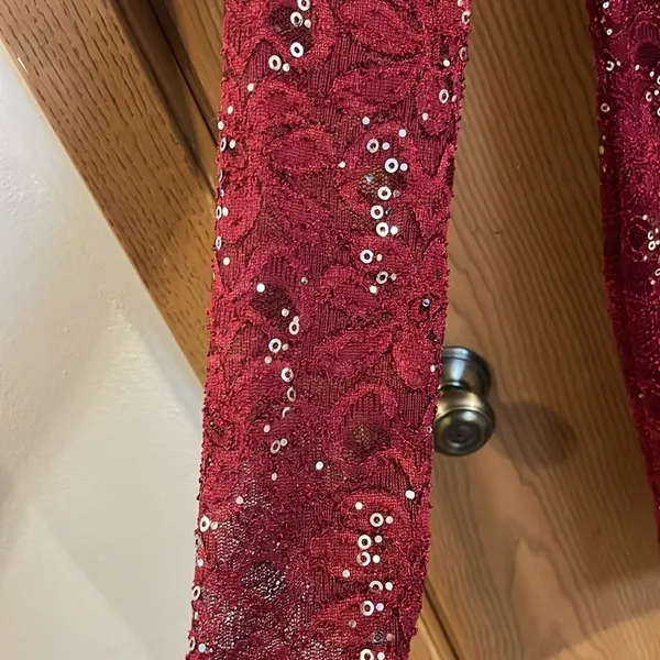 Ruby Rox‎ Red Lace Sequin Long Sleeve Dress New with Tags Large - Image 3