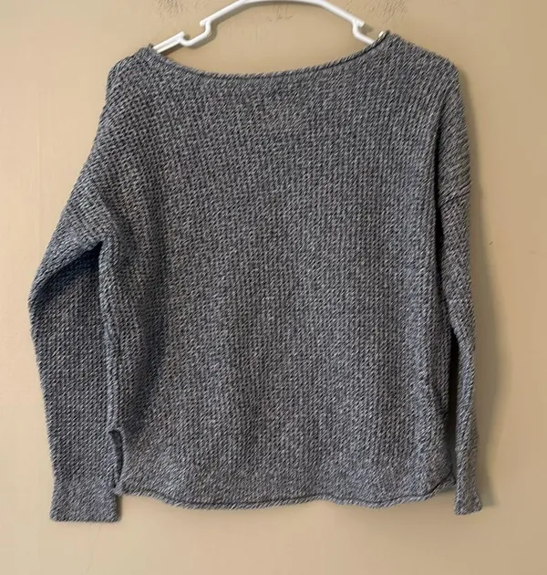 Hollister Sweater - Image 4