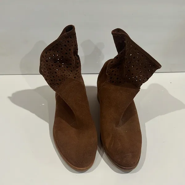 Michael Michael Kors brown booties Tan Size 7 - Image 2