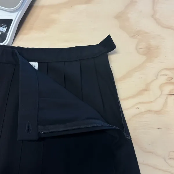 Vintage Pendleton 100% Virgin Wool Pleated Circle Mini Black Skirt Sz 4‎ - Image 6