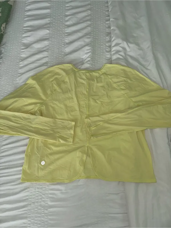 lululemon athletica Lightweight Pale Neon Yellow Top - Image 2