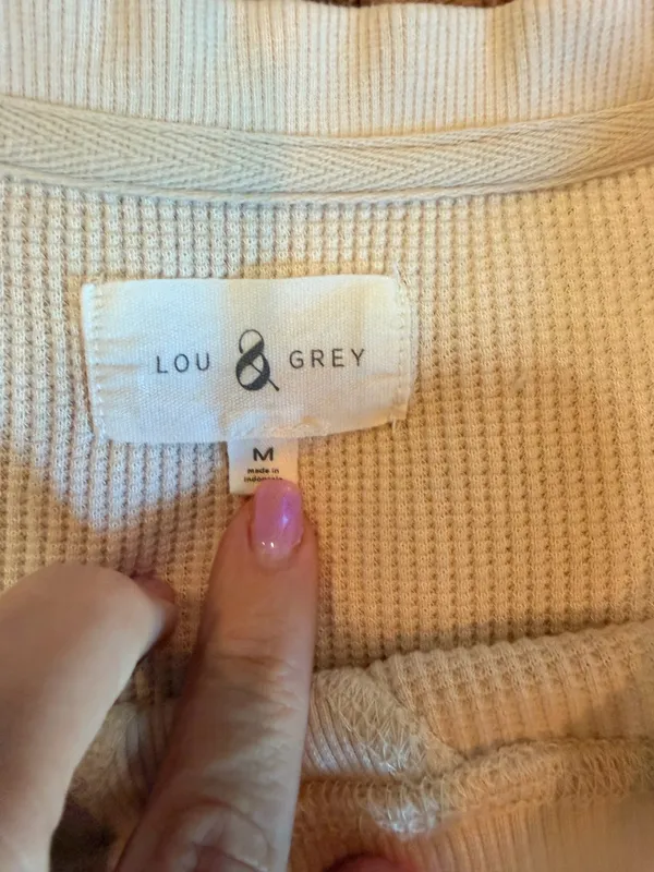 Lou & Grey Women’s Medium Cream Waffle Knit Short Sleeve Top Soft Modal Blend - Image 2