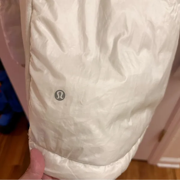 Lululemon Down For A Run Jacket II
White EUC - Image 7