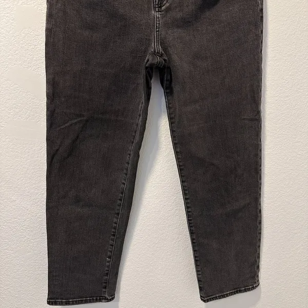 Madewell Women's Size-30 Black Wash Classic‎ Straight Leg Jeans - Image 12