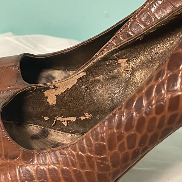 Sam Edelman Croc Embossed Heels Size 7.5. S-349‎ - Image 5