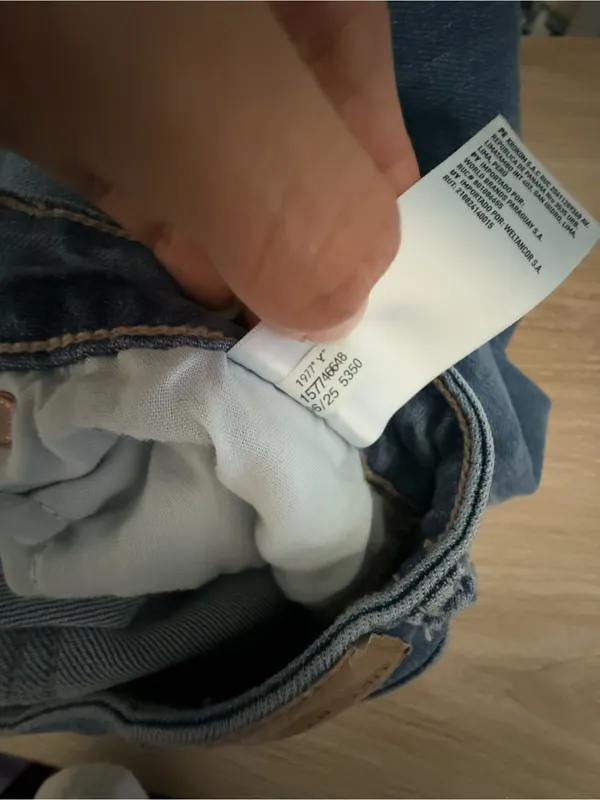 American Eagle 4 Short Super High Rise Baggy Wide Leg Jeans Light Wash Relaxed - Image 5