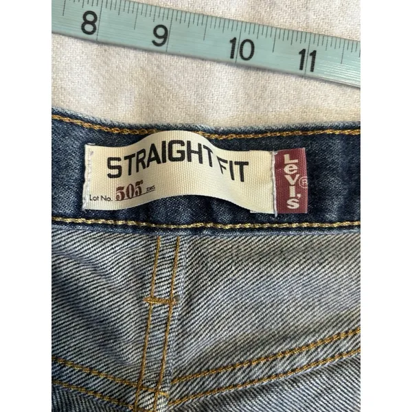 Levis 505 Zip Logo Straight Leg Size 36x32 Mid Rise Cotton Med Wash Cotton - Image 5
