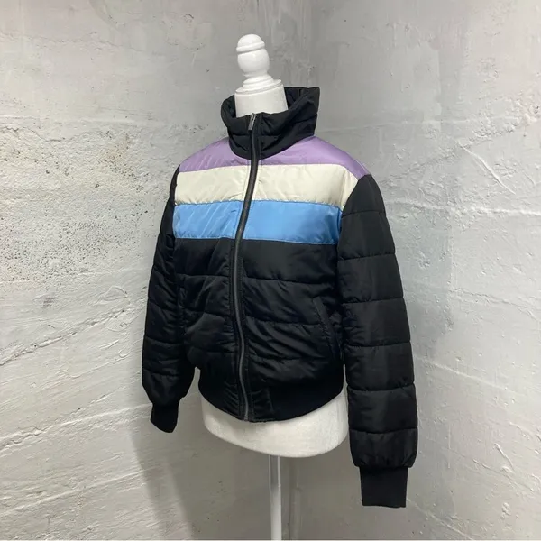 Popsugar puffer coat black block stripe Medium NWT - Image 3