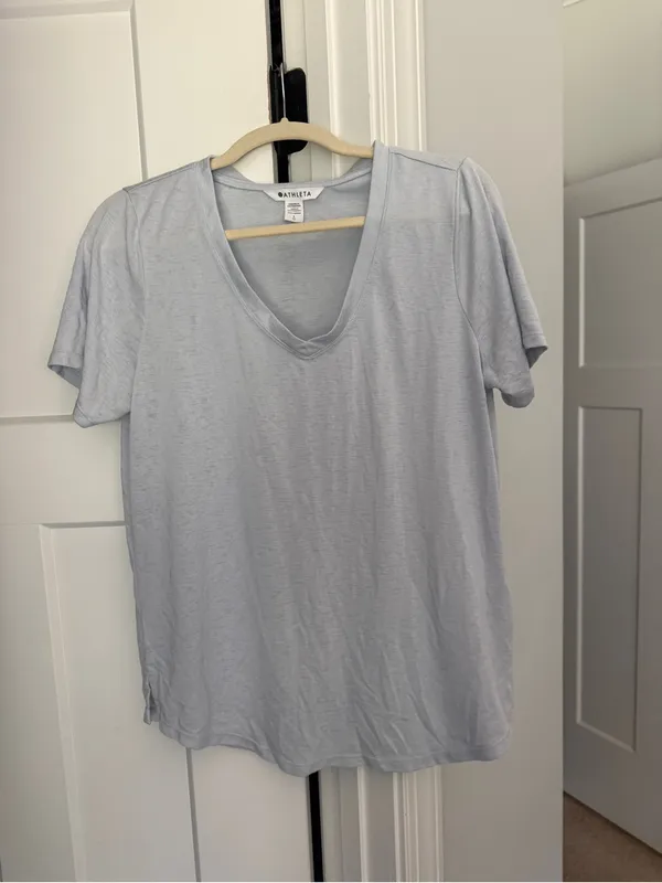 Athleta breezy scoop Light Blue V-Neck Tee short sleeve top - Image 2