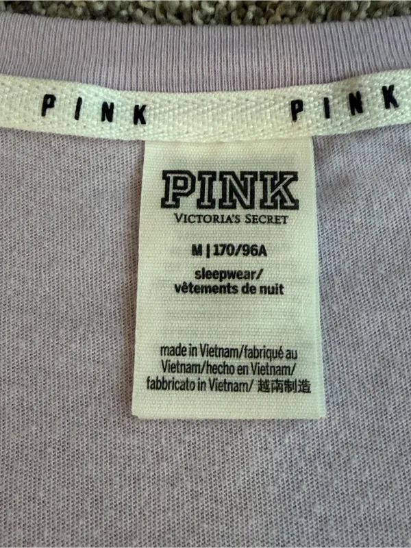 Victoria’s Secret PINK Lavender V-Neck Sleep Tee Shirt Dog Logo Medium - Image 6