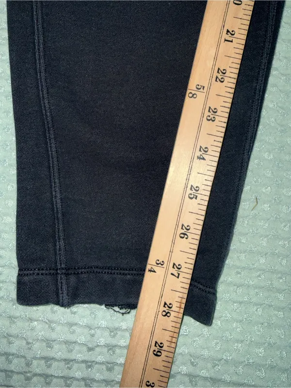 Lululemon Free To Roam Jogger *28" Black size 8 - Image 2