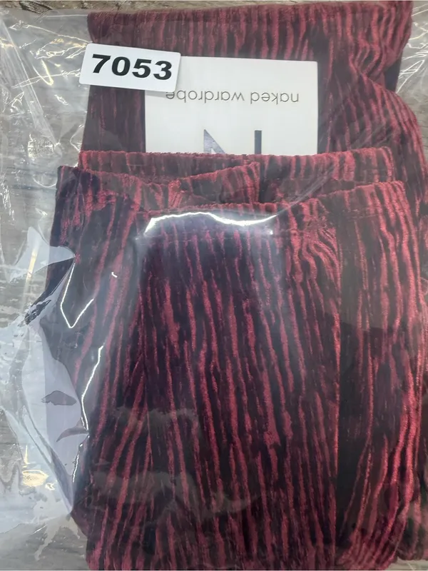 Naked Wardrobe Women's Red Texture‎ Plush Velvet Tube Minidress Size small - Image 5