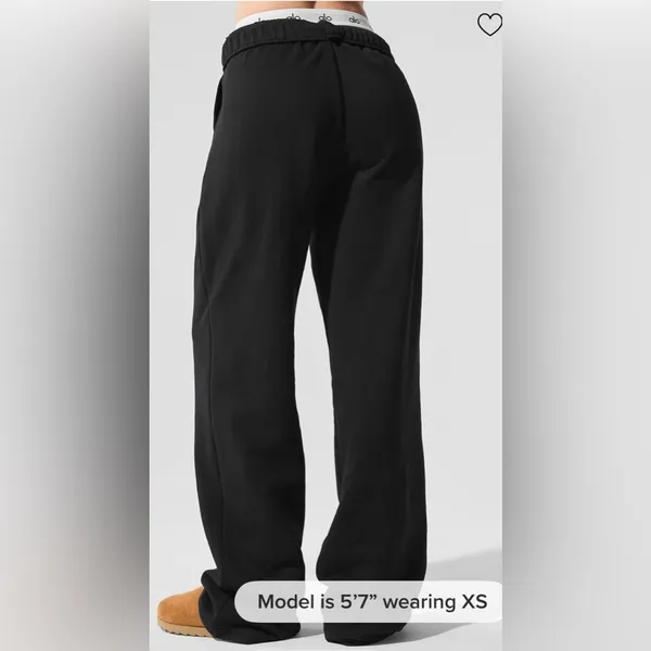 ALO Yoga NWT Accolade Straight Leg Sweatpants Black Size S Oversized - Image 2