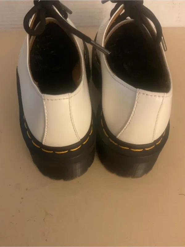 Dr. Martens women White Leather Platform Oxfords smooth shoesUS 6 - Image 8