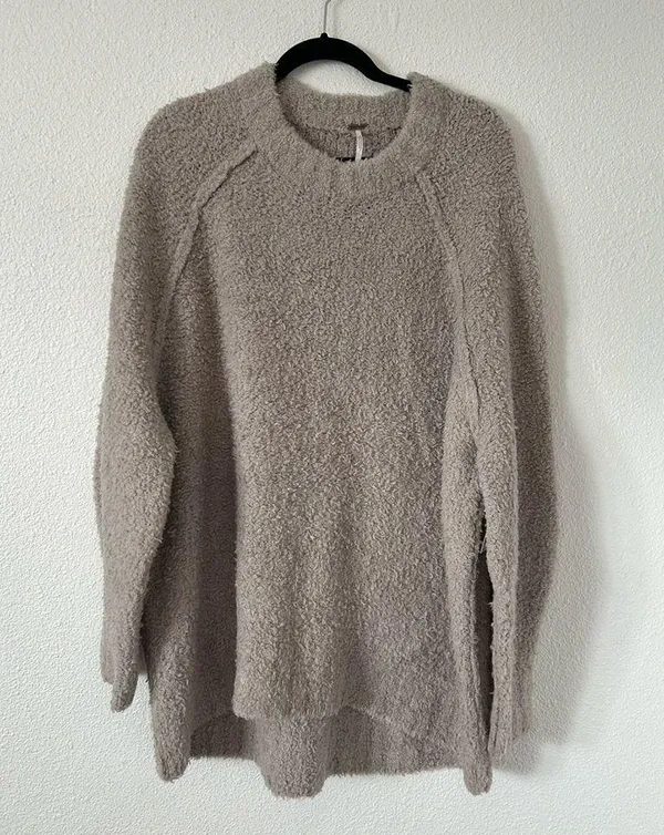 Free People Teddy Sweater Tunic in Silver Clouds sz M nwt - Image 5