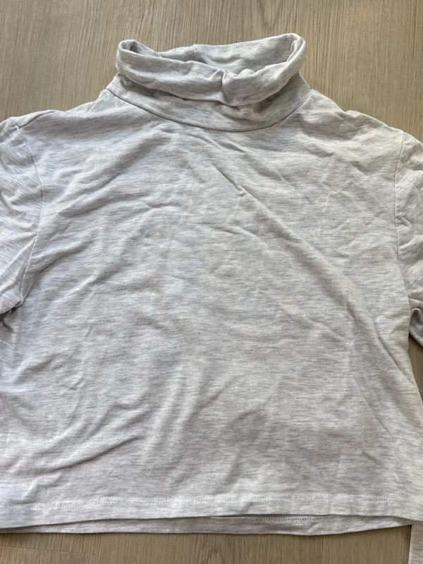 Cotton On Light Gray Long Sleeve Turtleneck Crop Top - Image 2