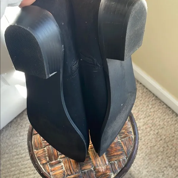 ShoeDazzle Elegant Black Women's Knee-High Boots - Image 3