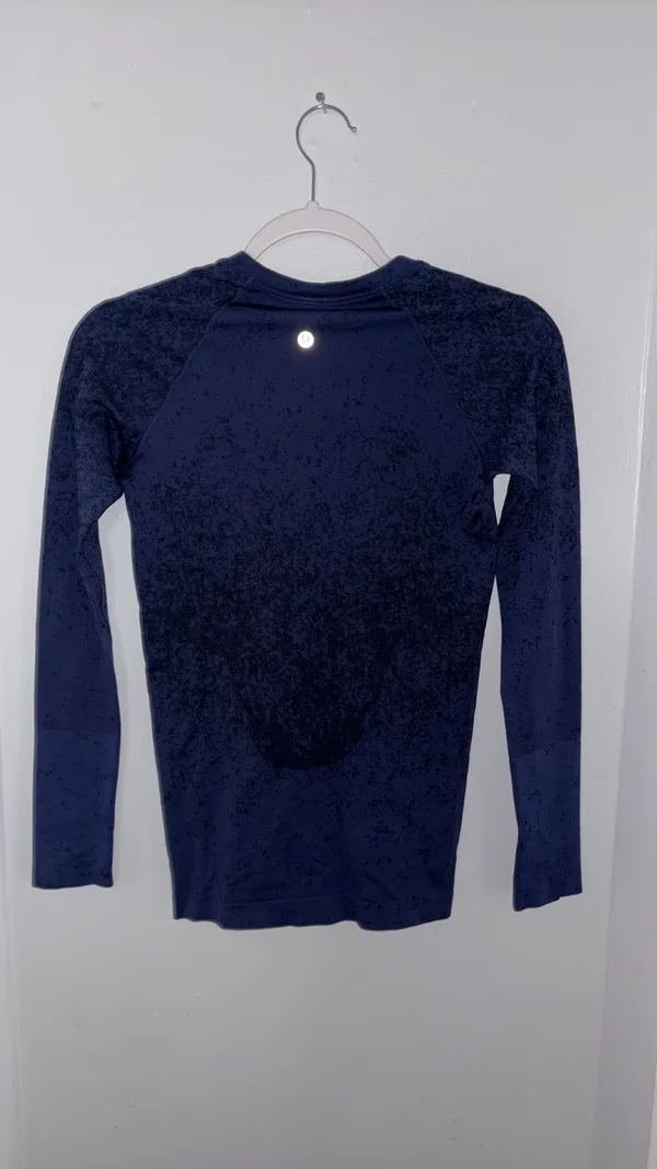 Lululemon Swiftly Tech Long Sleeve - Image 2