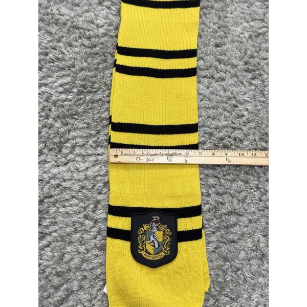 Harry Potter Wizarding World Hufflepuff Knit Scarf Black Yellow Unisex - Image 8