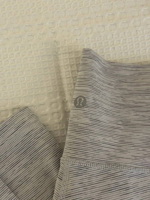 Lululemon Leggings - Image 4