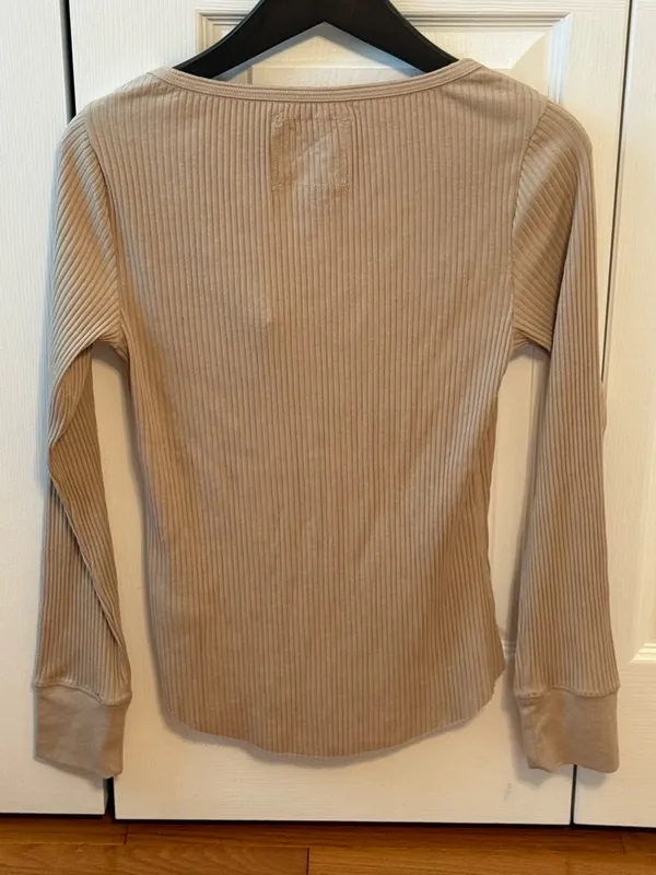 Aerie Essential Ribbed Henley in Empire Cream - Image 3