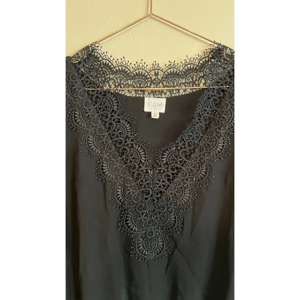 Cami NYC Romantic Lace Top Women’s Size XS‎ Black - Image 3