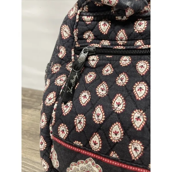 Vera Bradley Quilted Handbag &‎ Hanging Travel Organizer Medallion Print Set - Image 4