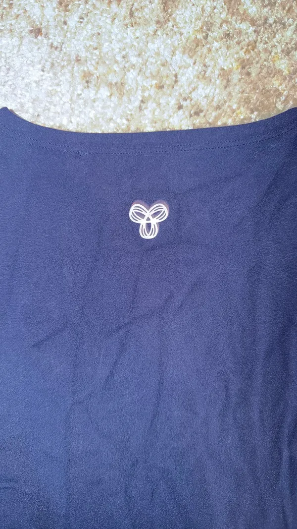 Aritzia butter navy blue long sleeve  - Image 4