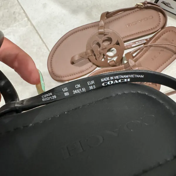 Coach Sandals - Image 12
