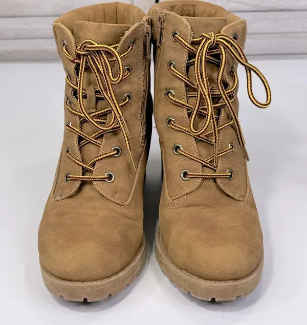 ZIGI SOHO Women's Kiana Lace-Up Chunky Heel Lumberjack Ankle Boots Tan-8 - Image 3