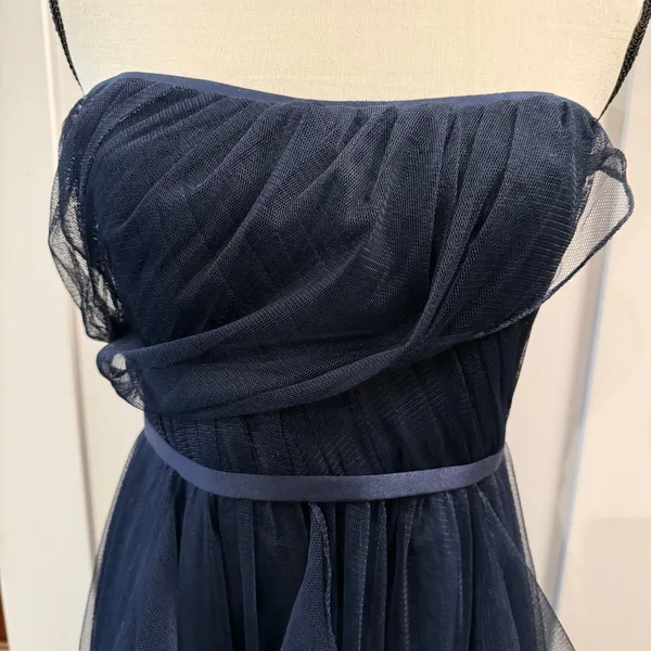 Vera Wang White Women’s Navy Tulle Strapless Dress Size 8 - Image 3