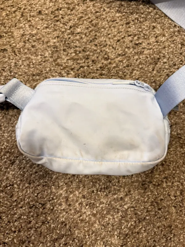 Lululemon Belt Bag - Image 3