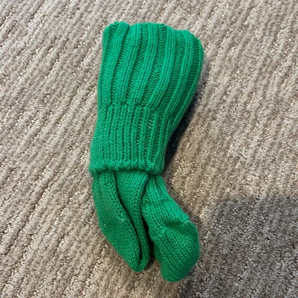 Emerald Green Women's Ribbed Socks - Image 3