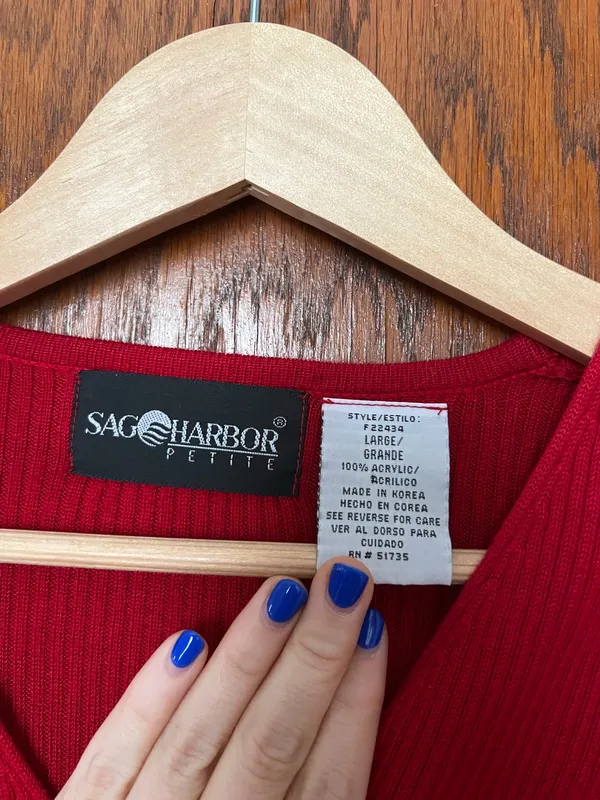 Sag Harbor Red Ribbed Cardigan - Image 2