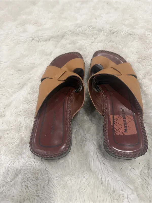 Naturalizer‎ Tan & Brown Leather Crossover Slide Sandals Woman’s Size 9 - Image 4