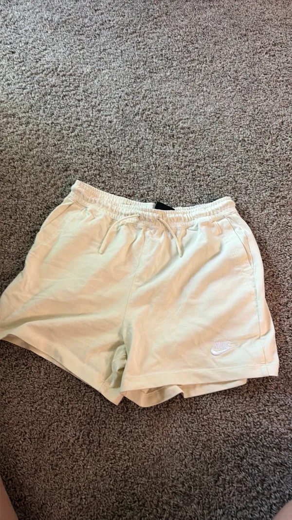 Nike Shorts - Image 4