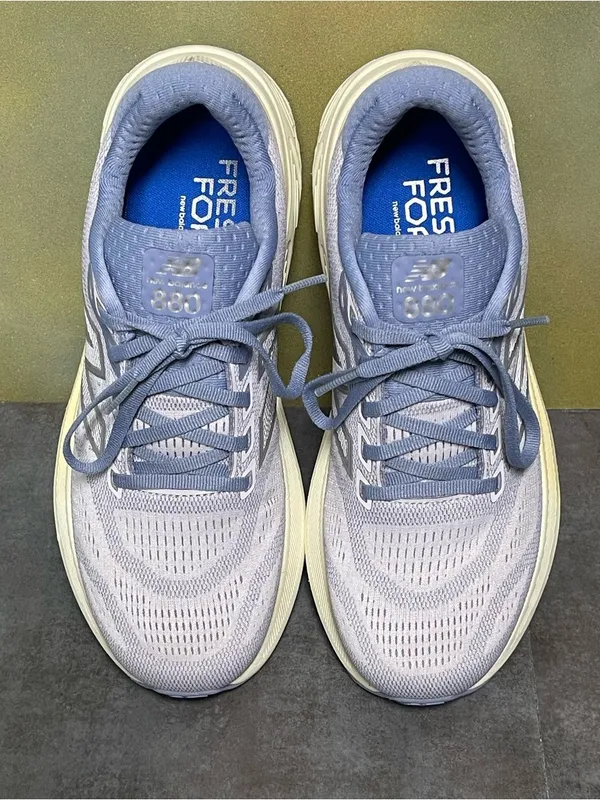 New Balance Fresh Foam X 880 V15 Women's Gray Running Shoes Size 9.5B - Image 9