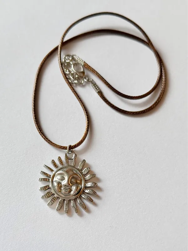 Handmade stainless steel sun boho retro vintage style necklace☀️ - Image 4