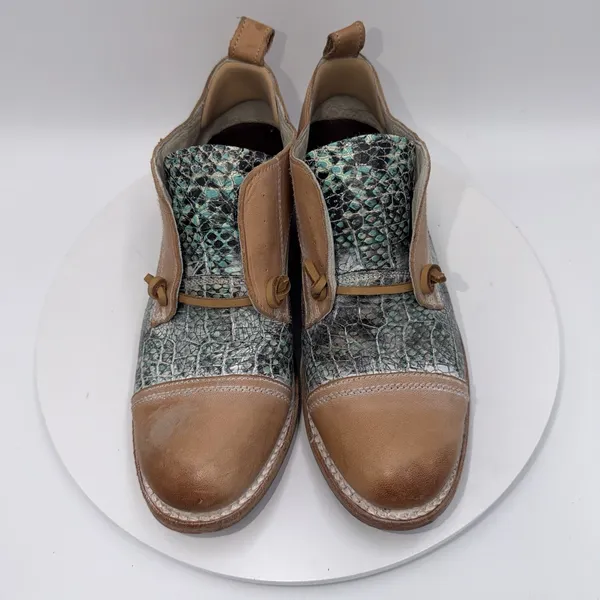 Freebird Mabel Oxfords Western Tan Turquoise Distressed Leather Bootie Size 9 - Image 3