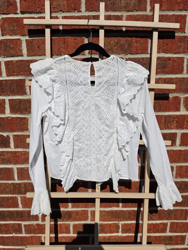 Zara White Eyelet Cotton Peasant Blouse Long Sleeved Small - Image 6